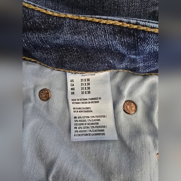 American Eagle Outfitters Slim Blue Jeans Classic Style - Picture 10 of 10